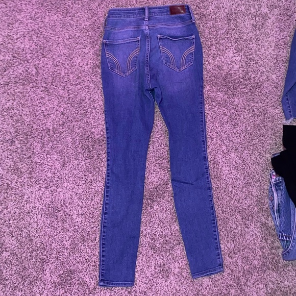 Ripped skinny jeans - Picture 2 of 3